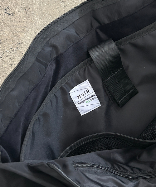 NOIR(ノワール)の「【NoiR/ノアール】ComCompass messenger N25002/メッセンジャーバッグ(メッセンジャーバッグ・メンズ・ブラック/ブラック系その他・フリー)」の20枚目の写真