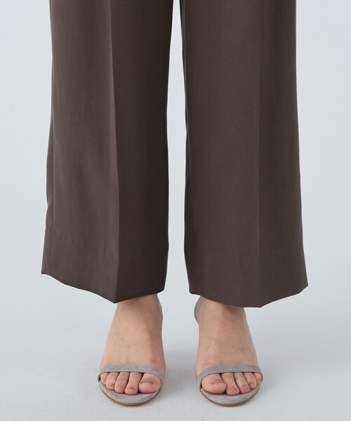 BALLSEY（ボールジィ）の「セルロースツイル ハイウエストテーパードパンツ（その他パンツ・レディース・グリーン/ブラウン/ライトベージュ・36/34/32）」の11枚目の写真