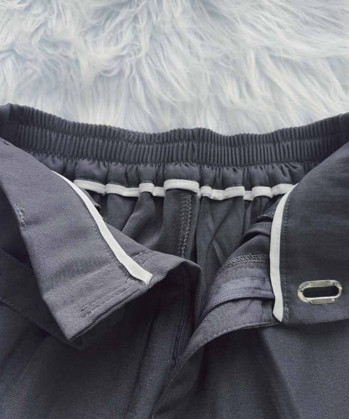 shoppinggo(ショッピングゴー)の「ワイドパンツ スラックス タック(カーゴパンツ・レディース・グレー/ブラック・M/L)」の9枚目の写真