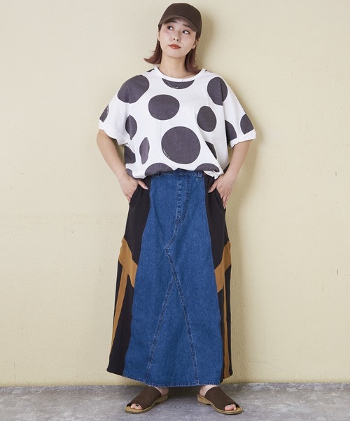 CUBE SUGAR(キューブシュガー)の「ドットプリント汗染み防止加工ドルマンTシャツ(Tシャツ/カットソー・レディース・ホワイト/マルチ/スミクロ/グレイッシュベージュ・M)」の6枚目の写真