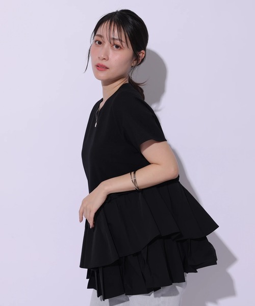 Apuweiser-riche（アプワイザーリッシェ）の「プリーツレイヤードカットソー（Tシャツ/カットソー・レディース・ホワイト/ブラック・1/2）」の7枚目の写真