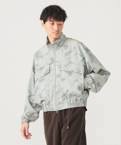 BEAMS(ビームス)の「ショート ウェーディング ブルゾン(ブルゾン・メンズ・グレー/クリーム・S/M/L/XL)」の2枚目の写真