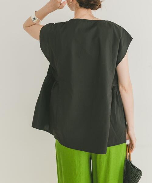 ITEMS URBANRESEARCH(アイテムズ アーバンリサーチ)の「ワイドスキッパーブラウス(シャツ/ブラウス・レディース・ブラック/ブルー/ホワイト・FREE)」の19枚目の写真