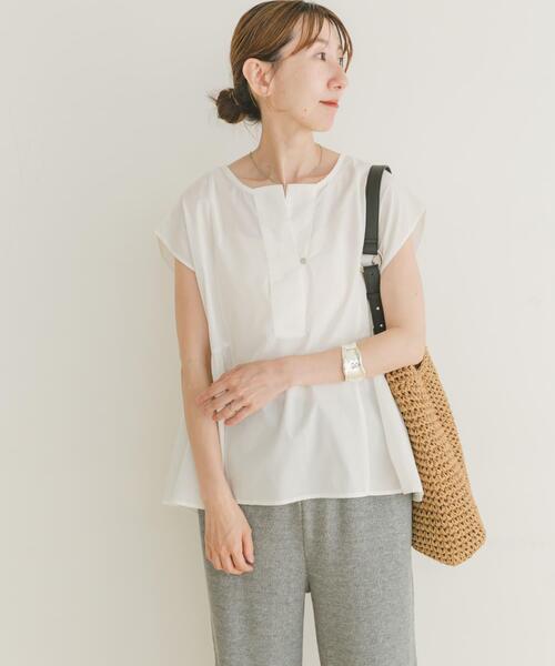 ITEMS URBANRESEARCH(アイテムズ アーバンリサーチ)の「ワイドスキッパーブラウス(シャツ/ブラウス・レディース・ブラック/ブルー/ホワイト・FREE)」の14枚目の写真