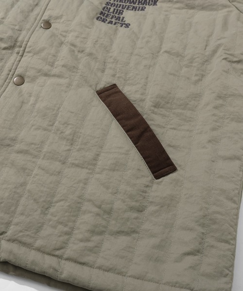 KRIFF MAYER（クリフメイヤー）の「スーベニア刺繍キルトコーチJK（その他アウター・メンズ・ブラック/セージグリーン/ダークブラウン/サンドベージュ/マスタード・MEDIUM/LARGE/X-LARGE）」の22枚目の写真