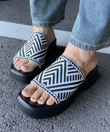 ニットバンドフラットサンダル