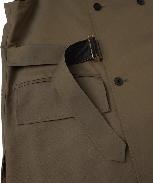 CULLNI（クルニ）の「Chambray Gabardine Tie Locken Long Vest（チェスターコート・メンズ・カーキ/ブラック/ネイビー・1/0/2）」の11枚目の写真