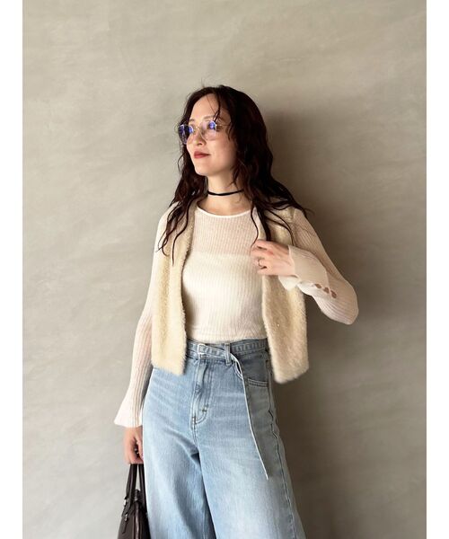 LAGUNAMOON（ラグナムーン）の「ミニシャギーニットベスト（ベスト・レディース・アイボリー/グレー・FREE）」の6枚目の写真