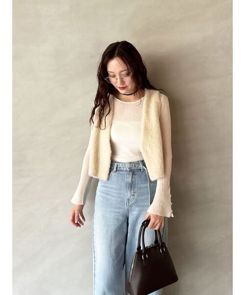 LAGUNAMOON（ラグナムーン）の「ミニシャギーニットベスト（ベスト・レディース・アイボリー/グレー・FREE）」の7枚目の写真