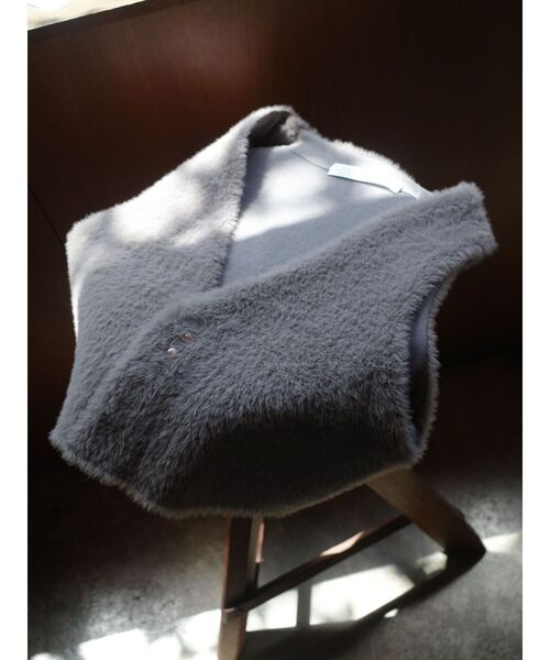 LAGUNAMOON（ラグナムーン）の「ミニシャギーニットベスト（ベスト・レディース・アイボリー/グレー・FREE）」の12枚目の写真