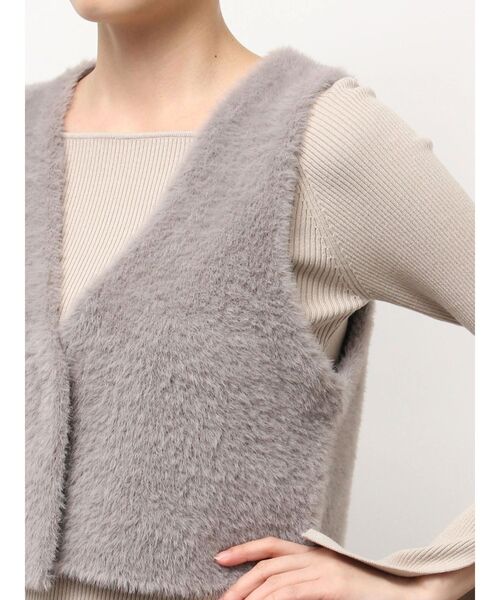 LAGUNAMOON（ラグナムーン）の「ミニシャギーニットベスト（ベスト・レディース・アイボリー/グレー・FREE）」の18枚目の写真