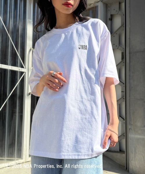 NBA(エヌビーエー)の「【NBA】NBA CHAMPIONS TEAM PRINT Tee(Tシャツ/カットソー・レディース・ブラック系その他3/ブラック系その他2/ホワイト系その他2/ホワイト系1/ブラック系1/ホワイト系その他3・M/S/XL/L)」の8枚目の写真