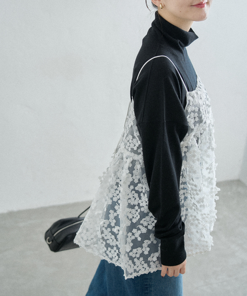 IENA フラワーエンブロイダリーキャミソール IENA｜《WEB限定/追加2》フラワーエンブロイダリー キャミソール