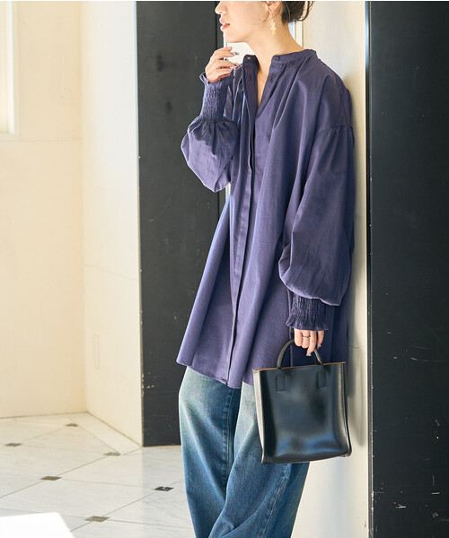 FREAK'S STORE(フリークスストア)の「限定展開 インド コットン ツイルシャーリング パフスリーブ ブラウス(シャツ/ブラウス・レディース・ベージュ/ネイビー/ラベンダー/レッド/ブラック/オフホワイト・フリ-)」の4枚目の写真