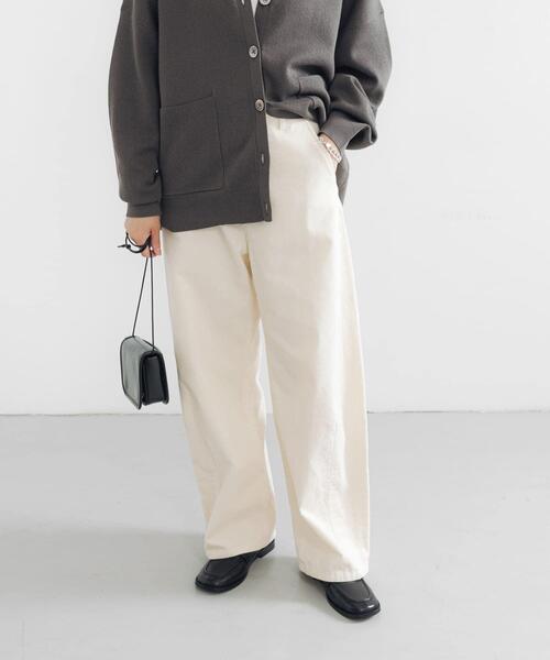 URBAN RESEARCH（アーバンリサーチ）の「コーデュロイカーブパンツ（その他パンツ・レディース・チャコールグレー/アイボリー/グリーン系その他・36/38/40）」の9枚目の写真