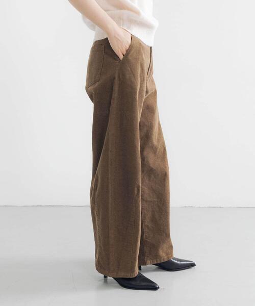 URBAN RESEARCH（アーバンリサーチ）の「コーデュロイカーブパンツ（その他パンツ・レディース・チャコールグレー/アイボリー/グリーン系その他・36/38/40）」の19枚目の写真