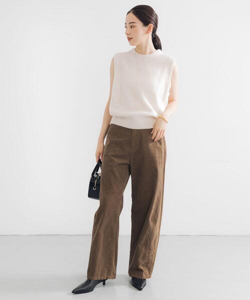 URBAN RESEARCH（アーバンリサーチ）の「コーデュロイカーブパンツ（その他パンツ・レディース・チャコールグレー/アイボリー/グリーン系その他・36/38/40）」の21枚目の写真