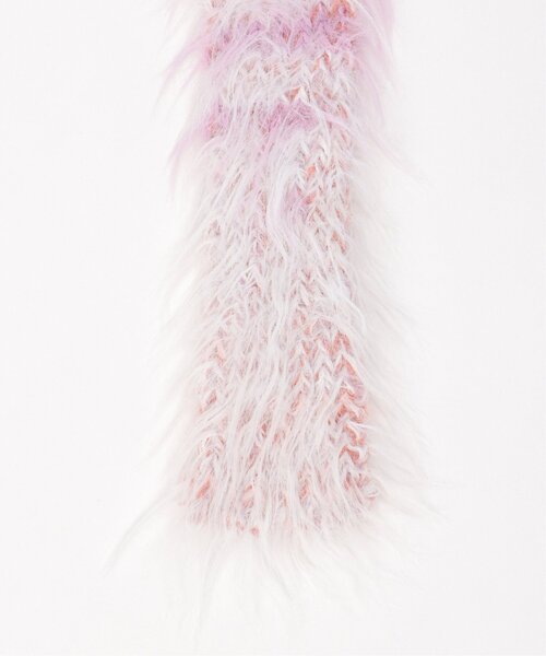 VENCEEXCHANGE（ヴァンスエクスチェンジ）の「ニュアンスファースリムマフラー（マフラー・レディース・グレー/ピンク・FREE）」の5枚目の写真