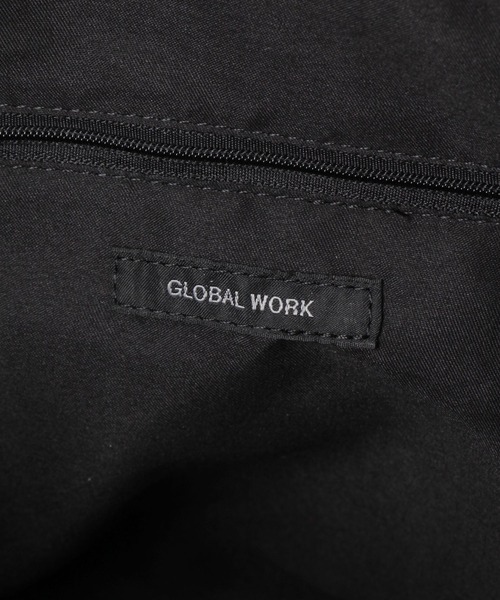 GLOBAL WORK（グローバルワーク）の「撥水軽量ショルダー/一部店舗限定/499883（ショルダーバッグ・レディース・ブラック/アイボリー/チャコールグレー・FREE）」の4枚目の写真