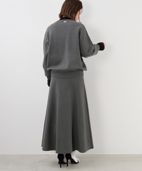 MICA&DEAL（マイカ＆ディール）の「ハーフミラノフレアニットスカート〈セットアップ対応〉（スカート・レディース・ブラウン/グレー/アイボリー・FREE）」の13枚目の写真