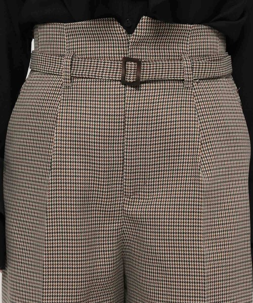 mysty woman（ミスティウーマン）の「ベルテッドショートパンツ 582499（その他パンツ・レディース・ブラウン系その他/ベージュ系その他/グレイッシュベージュ・FREE）」の11枚目の写真