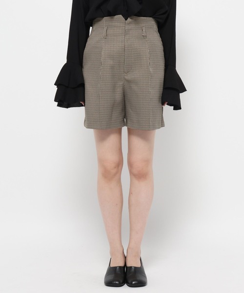 mysty woman（ミスティウーマン）の「ベルテッドショートパンツ 582499（その他パンツ・レディース・ブラウン系その他/ベージュ系その他/グレイッシュベージュ・FREE）」の15枚目の写真