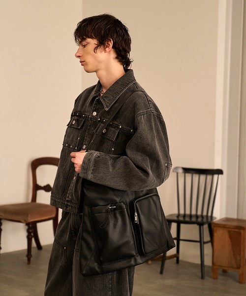 Forte(フォルテ)(フォルテ)の「2way Leather Shoulder Bag/レザーショルダーバッグ/ギフトにもおすすめ(ショルダーバッグ・メンズ・ブラック・FREE)」の9枚目の写真