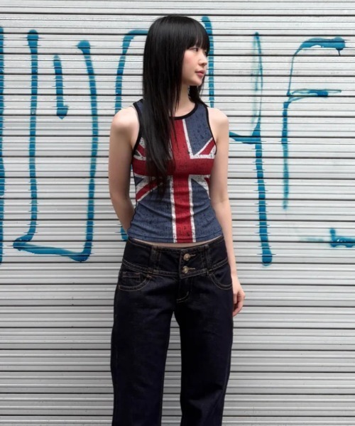 SCULPTOR(スカルプター)の「Union Jack Tank(タンクトップ・レディース・アイボリー/ブラック・SMALL/MEDIUM)」の13枚目の写真