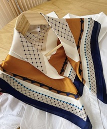 mebole（メボレ）の「マルチ大判スカーフ（バンダナ/スカーフ）」