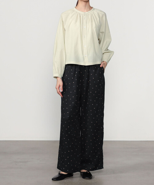 LE GLAZIK（ルグラジック）の「LE GLAZIK | ポリエステルコットン ギャザーシャツ WOMEN（シャツ/ブラウス・レディース・グリーン系その他/クリーム/ブラック・36）」の14枚目の写真