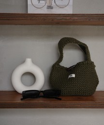 Mela（メラ）の「ニットミニハンドバッグ（ハンドバッグ）」