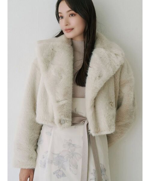 ファーショートコート 楽天市場】ショートコート リアルファー付ダウンショートコート