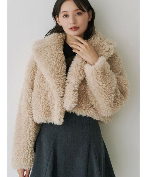 テーラードカラーフェイクファーショートコート（その他アウター