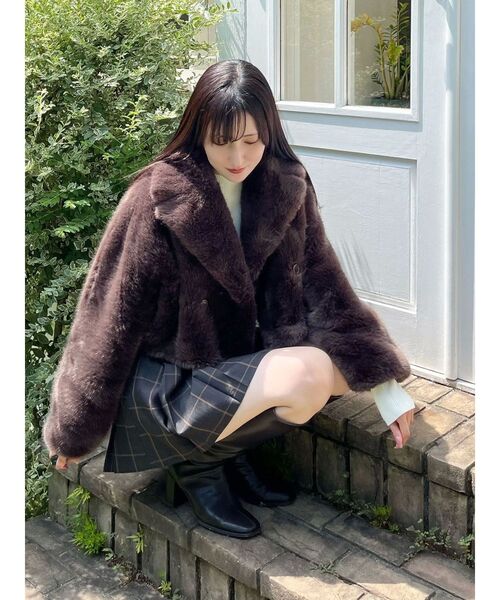 テーラードカラーフェイクファーショートコート セール】テーラードカラーフェイクファーショートコート（その他