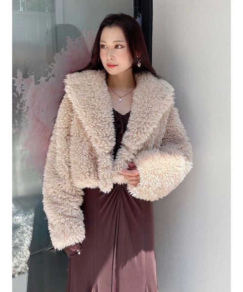 テーラードカラーフェイクファーショートコート（その他アウター