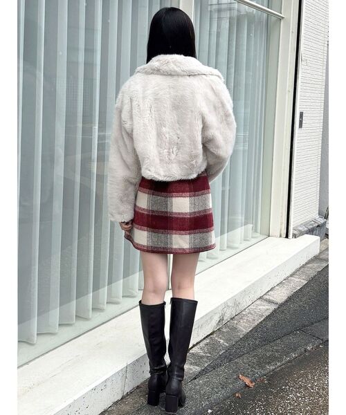 MERCURYDUO（マーキュリーデュオ）の「テーラードカラーフェイクファーショートコート（その他アウター・レディース・ブラウン/ベージュ/アイボリー・SMALL/MEDIUM）」の16枚目の写真