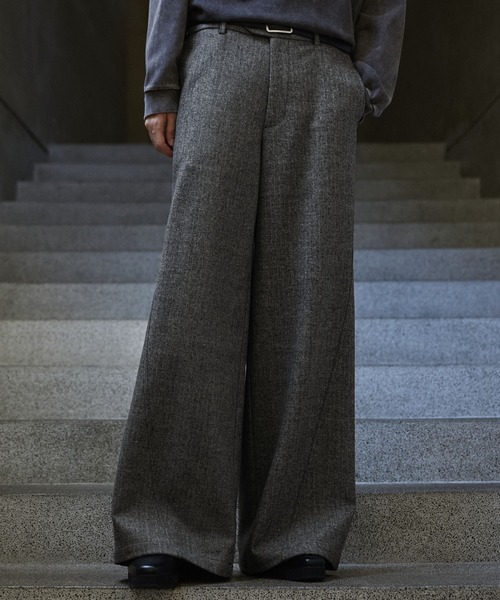 CLEL（クレイル）の「【CLEL】Wool Blend Herringbone Tweed 3D Pants