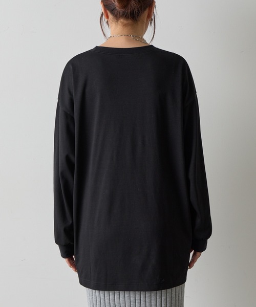 COLONY 2139(コロニートゥーワンスリーナイン)の「箔プリント袖リブ長袖Tシャツ(Tシャツ/カットソー・レディース・ホワイト/ブラウン/ブラック・FREE)」の12枚目の写真
