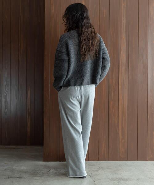 URBAN RESEARCH Sonny Label（アーバンリサーチサニーレーベル）の「『WEB限定』アイレット切替ニットプルオーバー（ニット/セーター・レディース・チャコールグレー/オフホワイト/イエロー・FREE）」の19枚目の写真