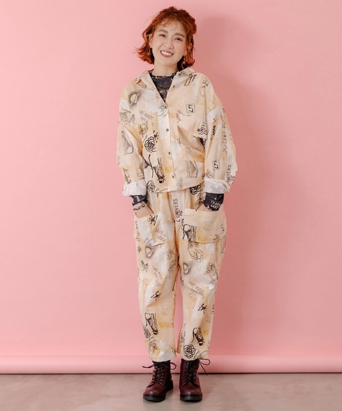 ScoLar（スカラー）の「153613：バイオ加工レースプリントパンツ（デニムパンツ・レディース・カーキ/ベージュ・M）」の3枚目の写真