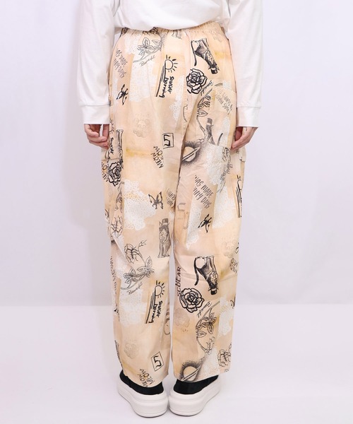 ScoLar（スカラー）の「153613：バイオ加工レースプリントパンツ（デニムパンツ・レディース・カーキ/ベージュ・M）」の14枚目の写真