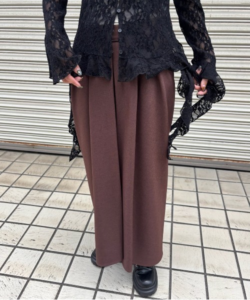 UND CENTER FLARE SKIRT（スカート）｜Ameri（アメリ）のファッション