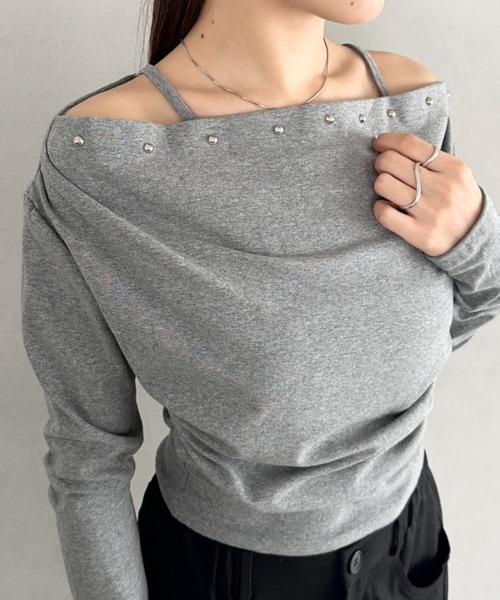 Bamm(バム)の「スタッズオフショルサイドギャザートップス(Tシャツ/カットソー・レディース・ブラック/グレー/ネイビー/ホワイト/レッド・FREE)」の22枚目の写真