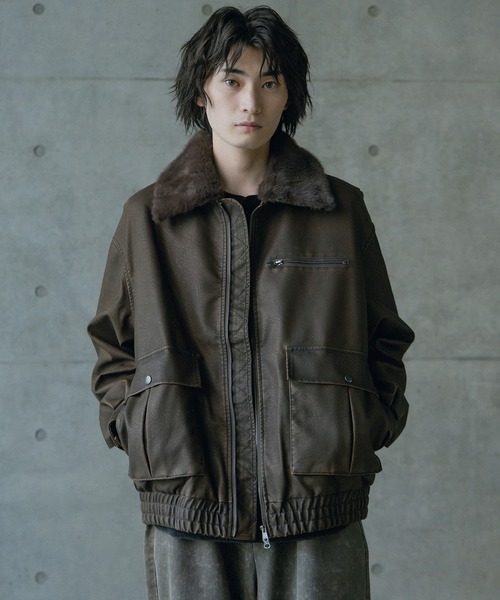 RATTLE TRAP（ラトルトラップ）の「ビンテージシンセティックレザーファーカラー脱着フライトブルゾン（ブルゾン・メンズ・ブラウン/ブラック・M/L）」の22枚目の写真