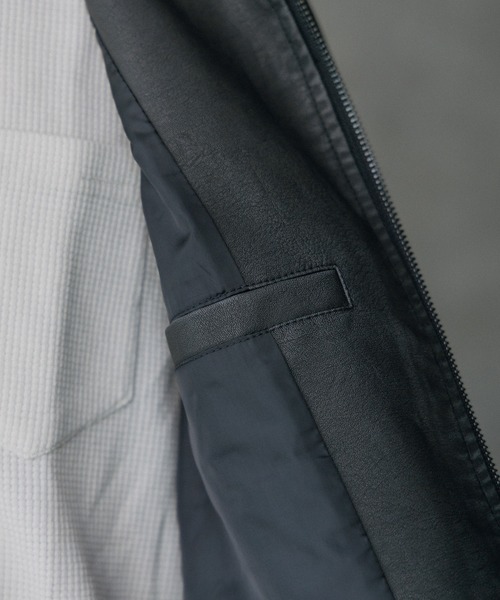 RATTLE TRAP（ラトルトラップ）の「ビンテージシンセティックレザーファーカラー脱着フライトブルゾン（ブルゾン・メンズ・ブラウン/ブラック・M/L）」の15枚目の写真