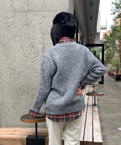 Teem Store(チームストア)の「メランジVネックニット(ニット/セーター・レディース・ブラウン/アイボリー/グレー・F)」の22枚目の写真