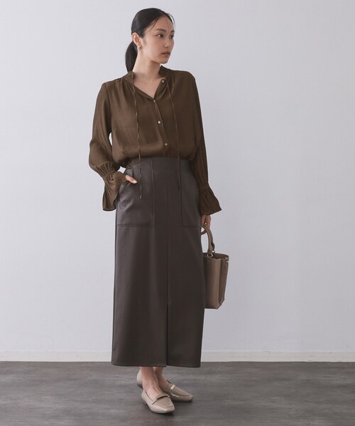 OPAQUE.CLIP（オペークドットクリップ）の「フリルカラーブラウス【洗濯機OK】（シャツ/ブラウス・レディース・ナチュラル/ブラウン系その他/パープル・38/40/42）」の5枚目の写真