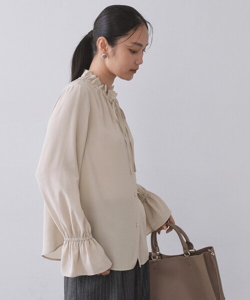 OPAQUE.CLIP（オペークドットクリップ）の「フリルカラーブラウス【洗濯機OK】（シャツ/ブラウス・レディース・ナチュラル/ブラウン系その他/パープル・38/40/42）」の8枚目の写真