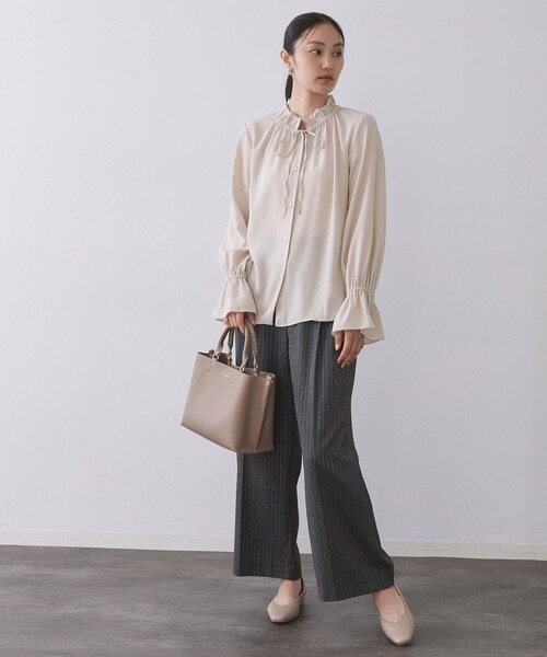 OPAQUE.CLIP（オペークドットクリップ）の「フリルカラーブラウス【洗濯機OK】（シャツ/ブラウス・レディース・ナチュラル/ブラウン系その他/パープル・38/40/42）」の9枚目の写真