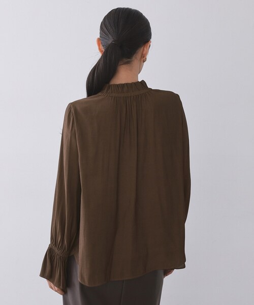 OPAQUE.CLIP（オペークドットクリップ）の「フリルカラーブラウス【洗濯機OK】（シャツ/ブラウス・レディース・ナチュラル/ブラウン系その他/パープル・38/40/42）」の18枚目の写真